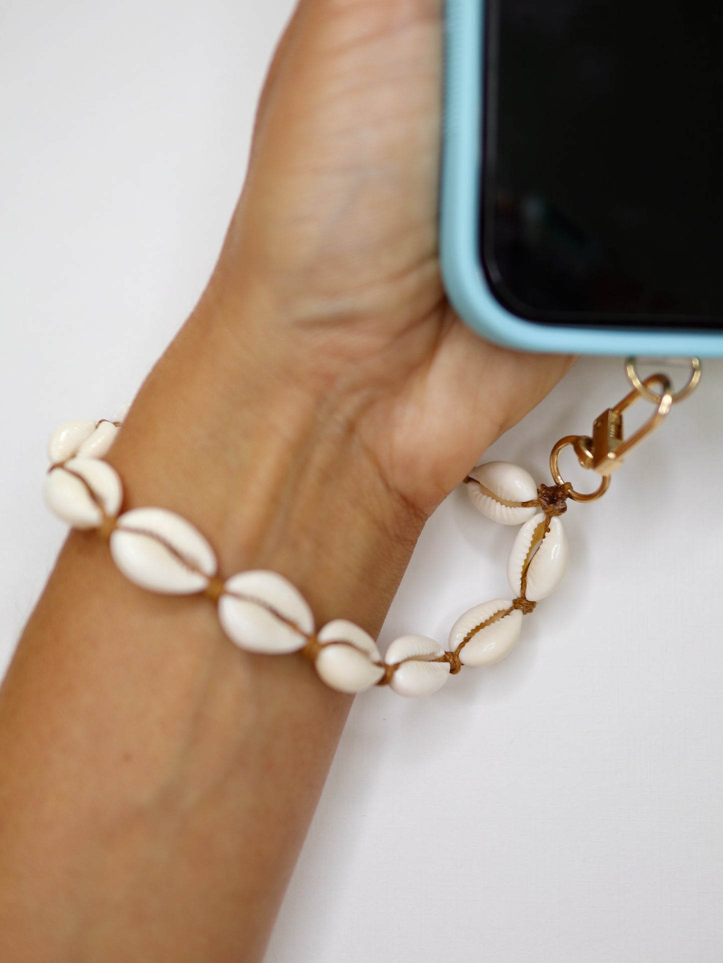 Shell Phone Lanyard